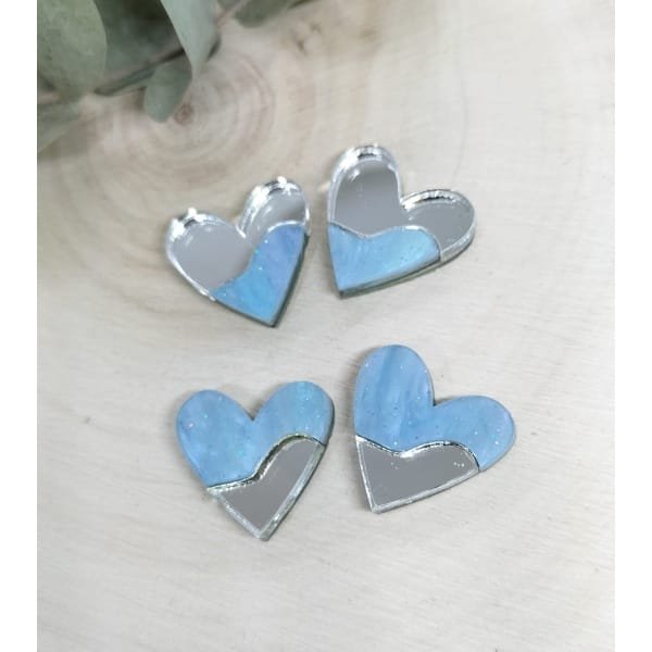 Pendientes Corazón, metacrilato efecto espejo y marmoleado, estilo moderno y colorido.