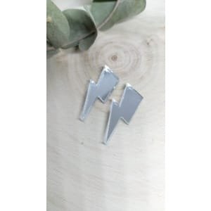 Pendientes Rayo, metacrilato efecto espejo, estilo moderno y colorido.