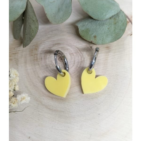 Pendientes Corazón para niñas de metacrilato efecto espejo y marmoleado, a corte laser, estilo moderno y colorido.