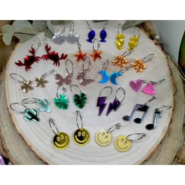 Colección Pendientes Mini de Metacrilato, dentro de la colección de verano 2025