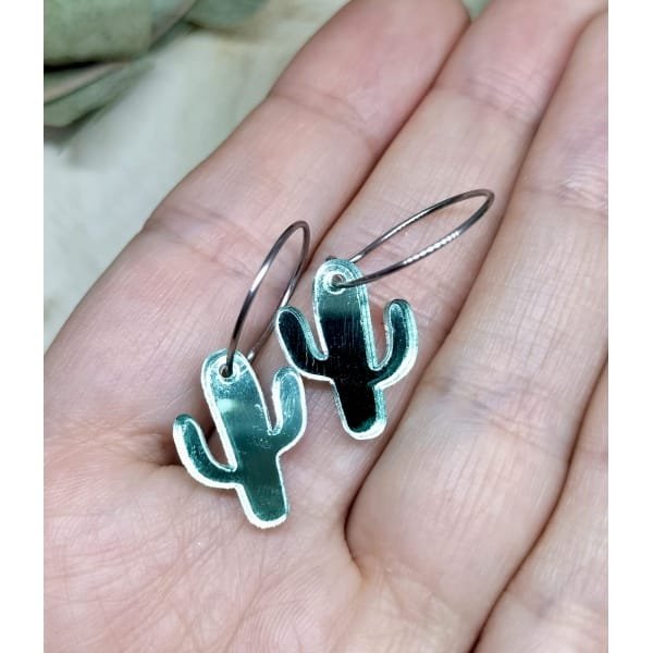 Pendientes Mini Cactus realizado en metacrilato efecto espejo de alta calidad