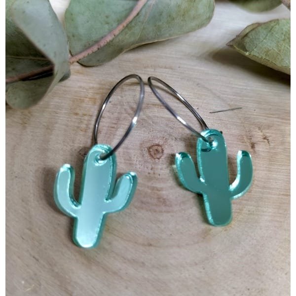 Pendientes Mini Cactus realizado en metacrilato efecto espejo de alta calidad