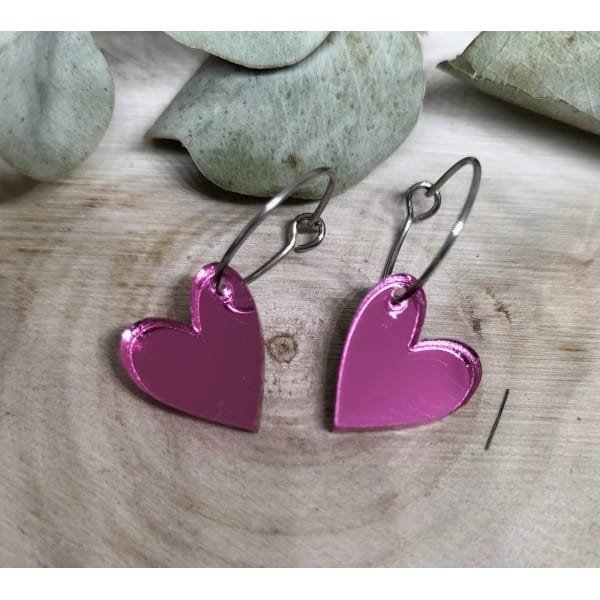 Pendientes Mini de CORAZONES realizado en metacrilato efecto espejo de alta calidad