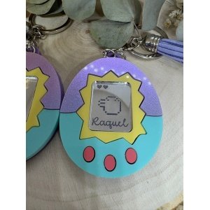 Llavero Tamagotchi personalizado